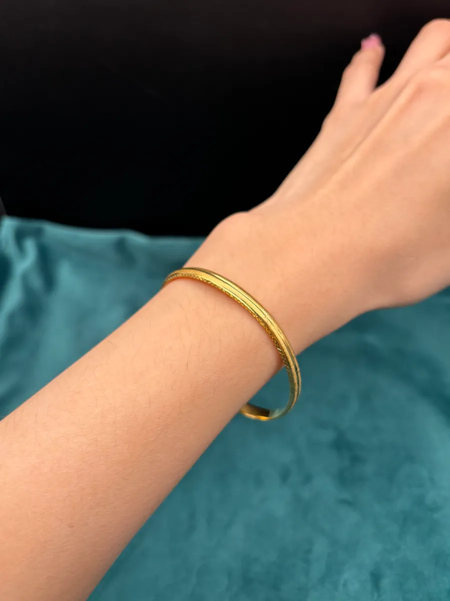 22K Gold Star Bangle | 9.51g, view 2